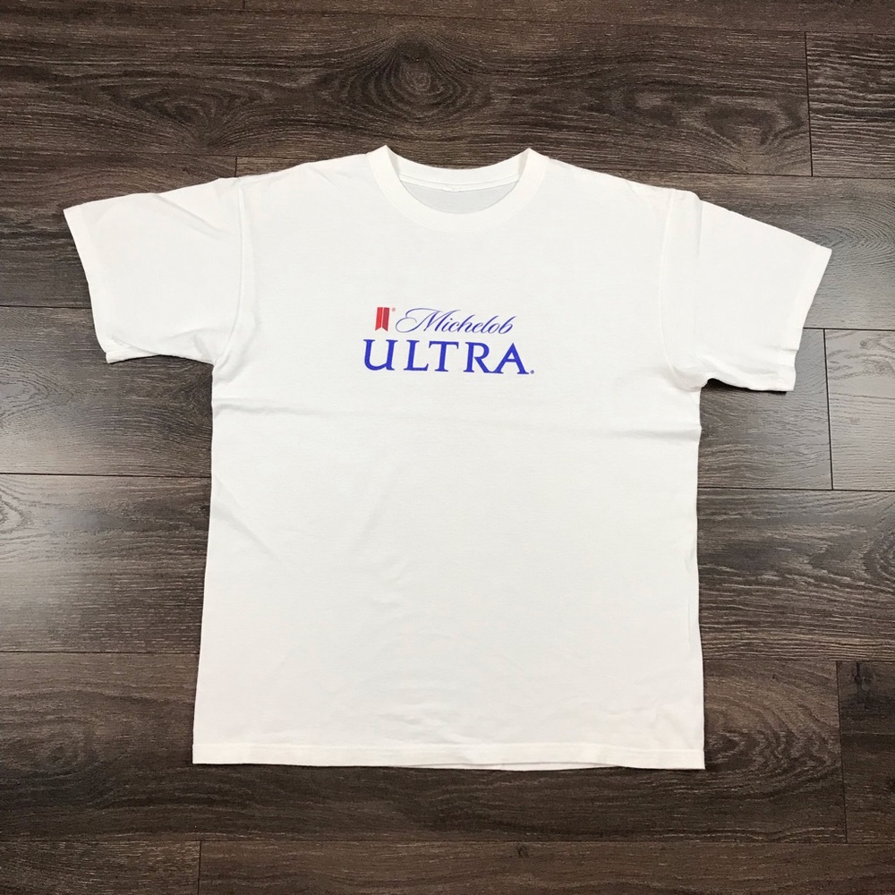 Michelob Ultra Anheuser-Busch Men’s White Beer Graphic Logo T-Shirt Size Large